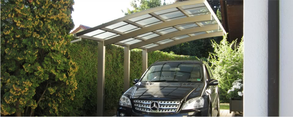 Alucarports Carports aus Aluminium Typ Skiatsu